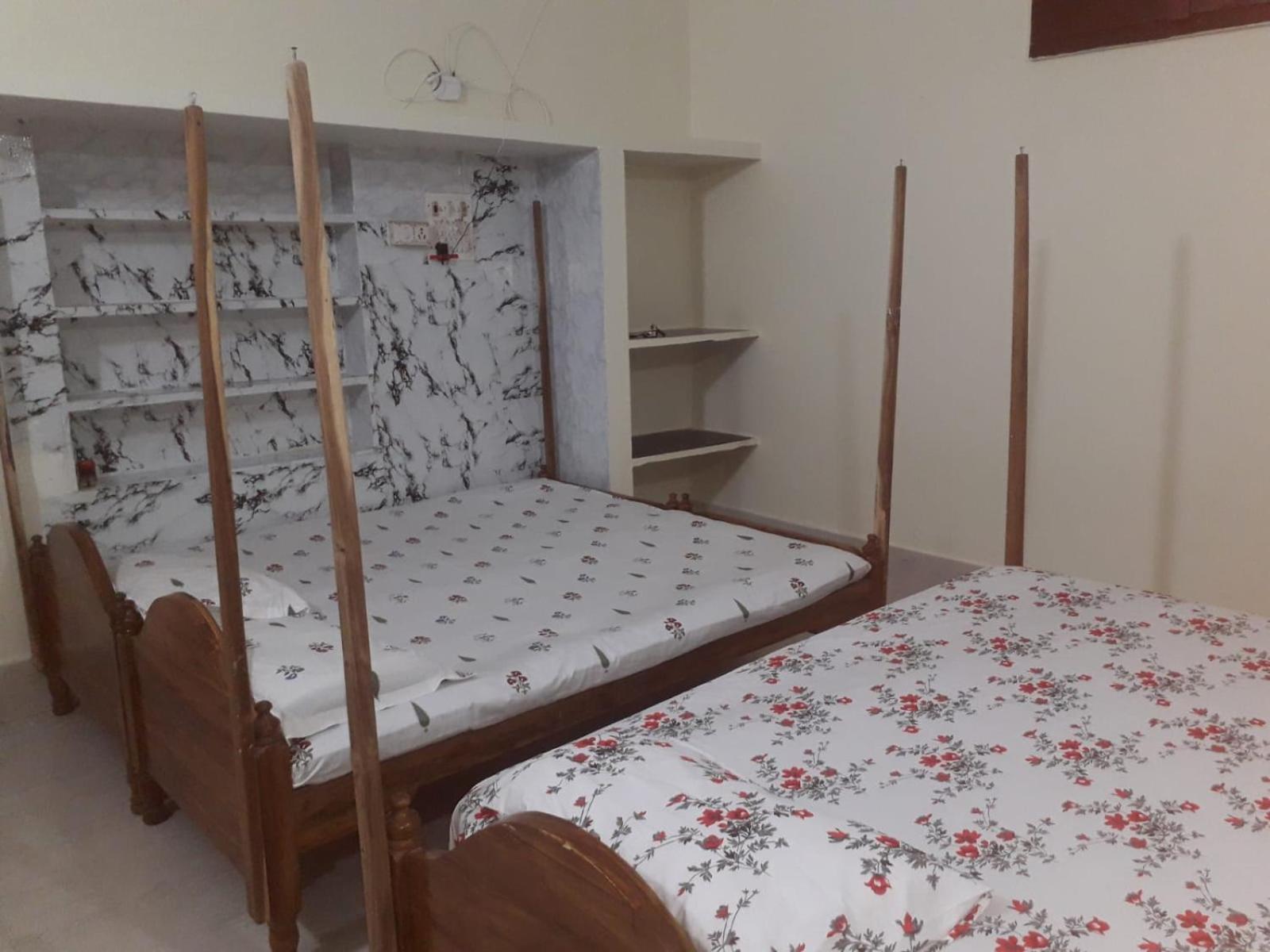 Sudha Kutir Puri Apartment Екстериор снимка