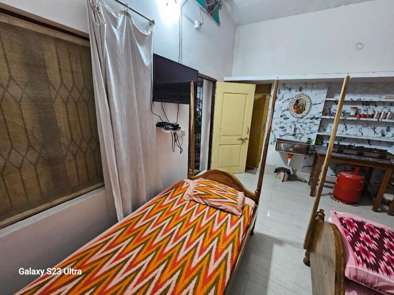 Sudha Kutir Puri Apartment Екстериор снимка