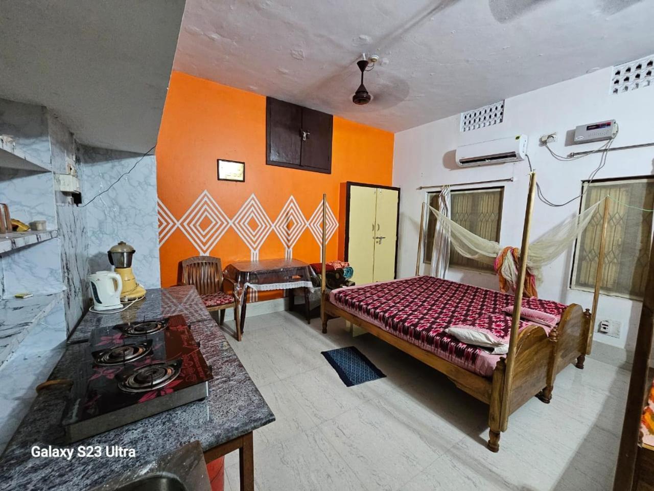Sudha Kutir Puri Apartment Екстериор снимка