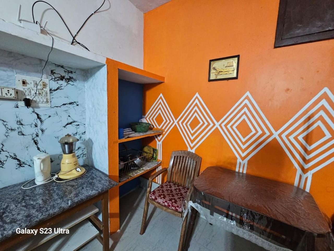 Sudha Kutir Puri Apartment Екстериор снимка